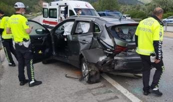 Çorum’da iki otomobilin çarpışması sonucu 8 kişi yaralı