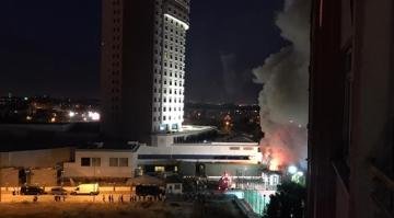 atılan havai fişekler yangının çıkmasına sebep oldu