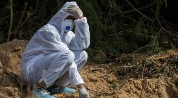 Hindistan’da son 24 saatte 83 bin 341 yeni vaka, 1096 ölüm