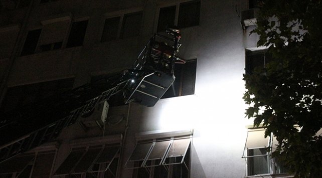 Beşiktaş’ta ev yangını: 1 yaralı