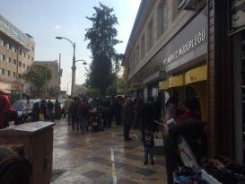 Virüs yayılma merkezi PTT önü